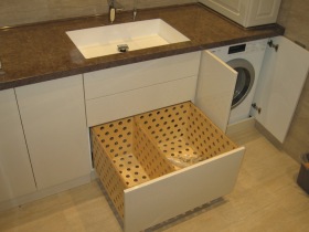 мебель для ванной на заказ со стиральной машиной 537  