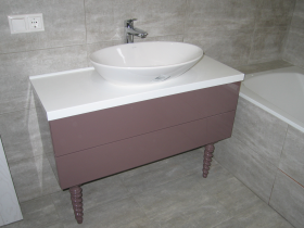 мебель для ванной на заказ в современном стиле 592-2