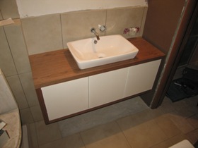 мебель для ванной на заказ в современном стиле 728