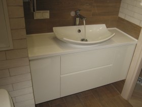мебель для ванной на заказ встроенная 804