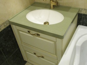 мебель для ванной на заказ в классическом стиле 806-2